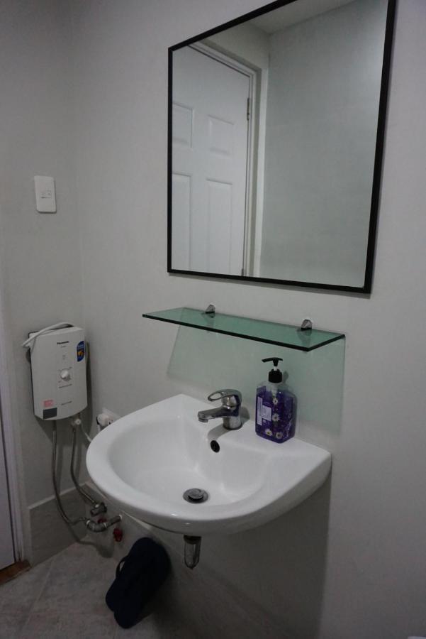 Cozy Condo Unit 5Mins From Mactan Cebu Int'L Airport With Netflix มักตัน ภายนอก รูปภาพ